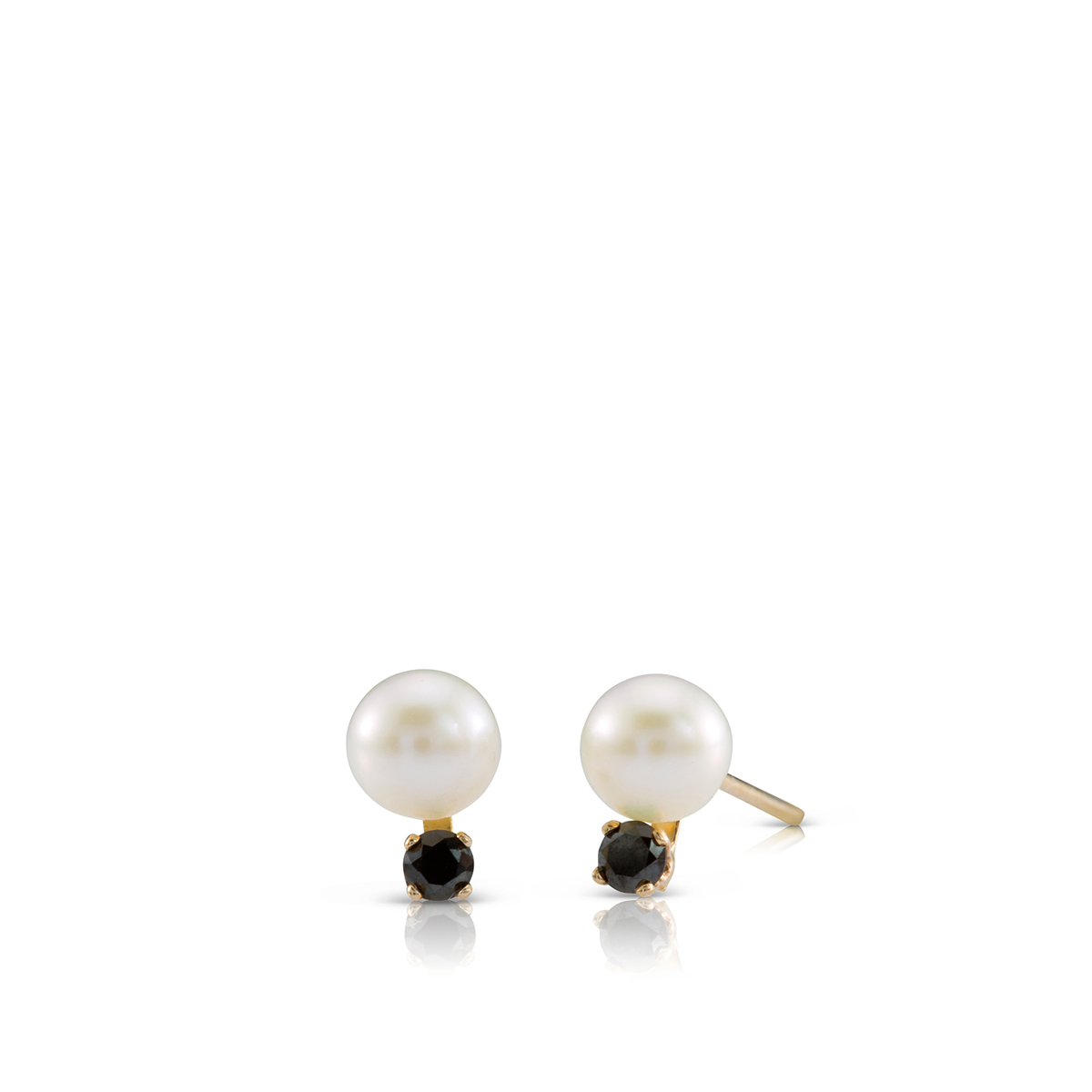 Stud black diamond and pearls earrings