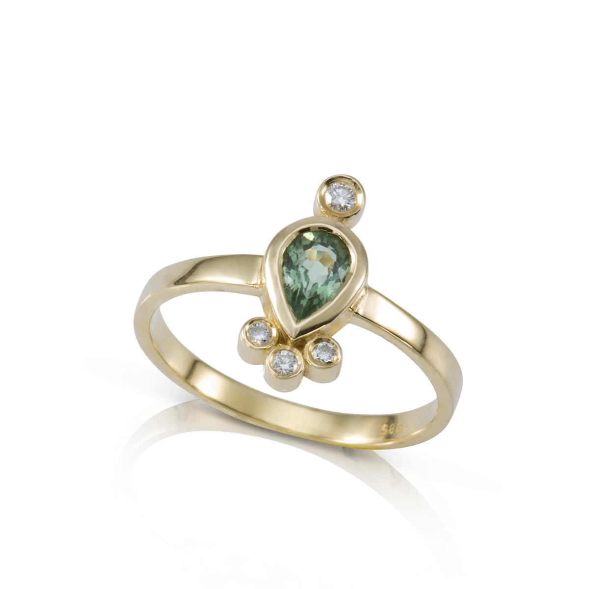 Gold ring with Pear cut  green sapphire