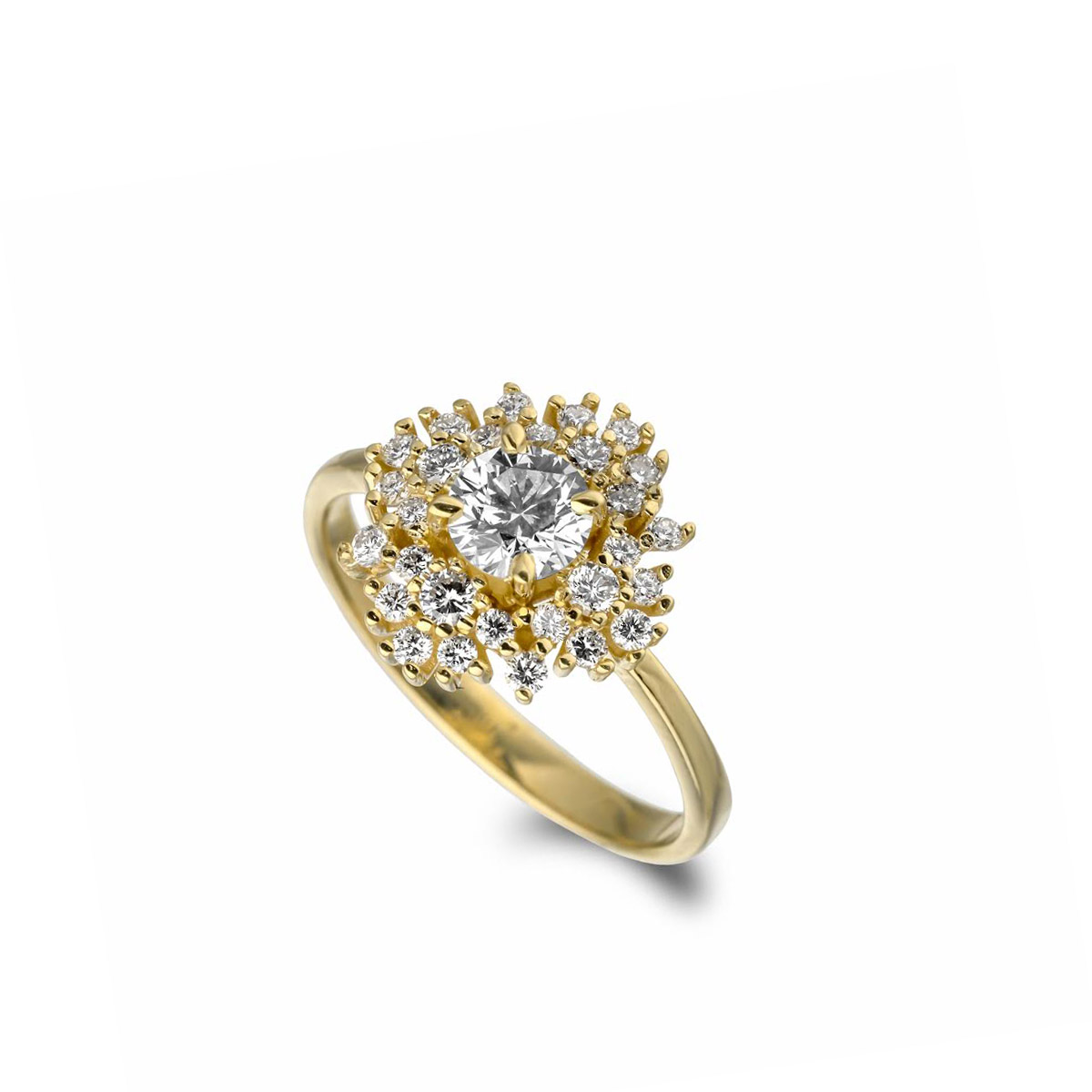 Impressive white diamond gold ring