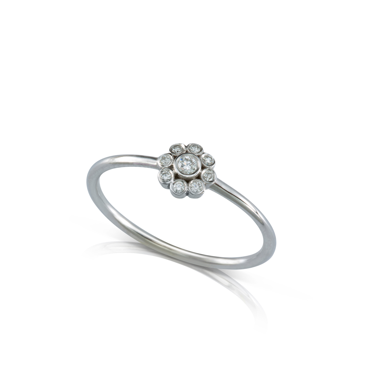 Diamonds flower ring