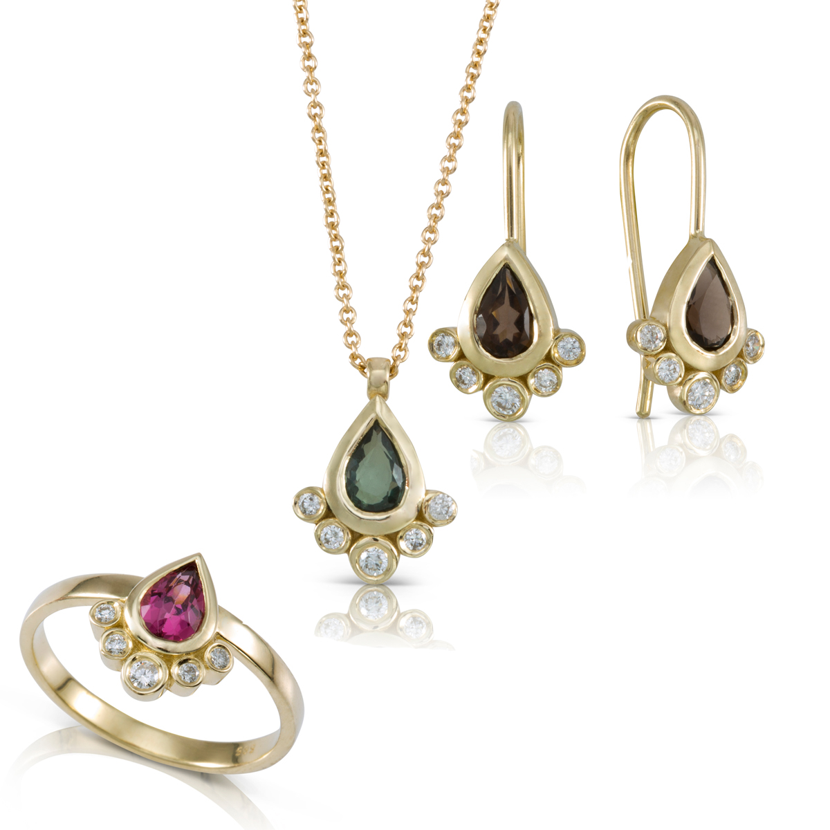 A gemstone jewelry set